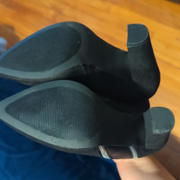 EUC Shoedazzle Diane black booties, Size 8 - Picture 5 of 7